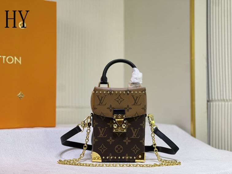 Bags-LV-001