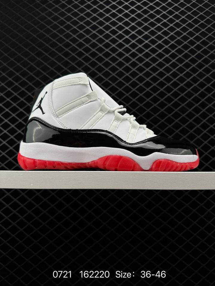 Jordan11-W-024
