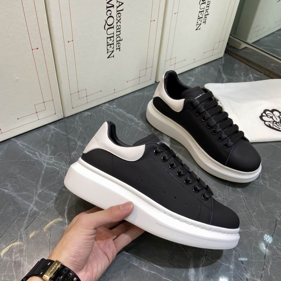 McQUEEN-002