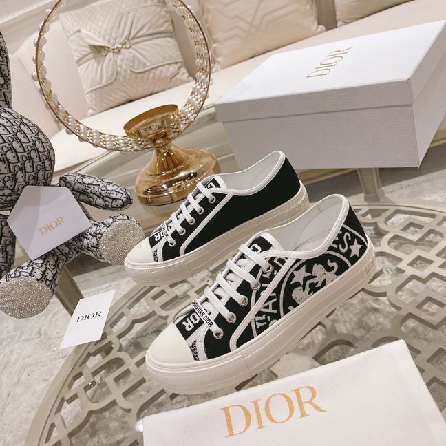 W-Dior-018