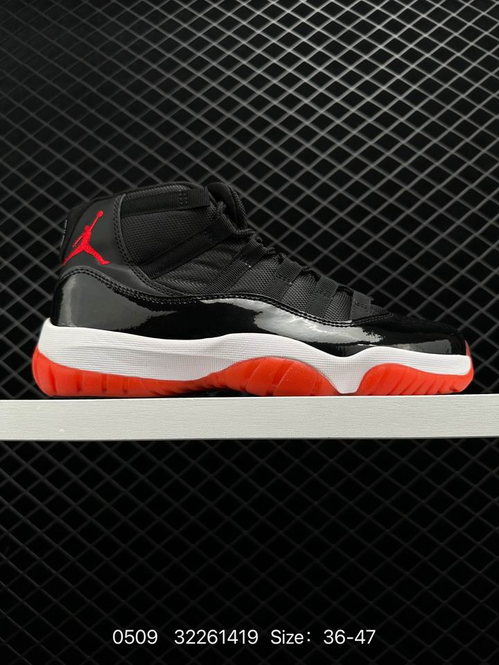 Jordan11-W-036