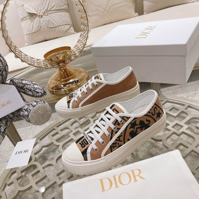 W-Dior-020