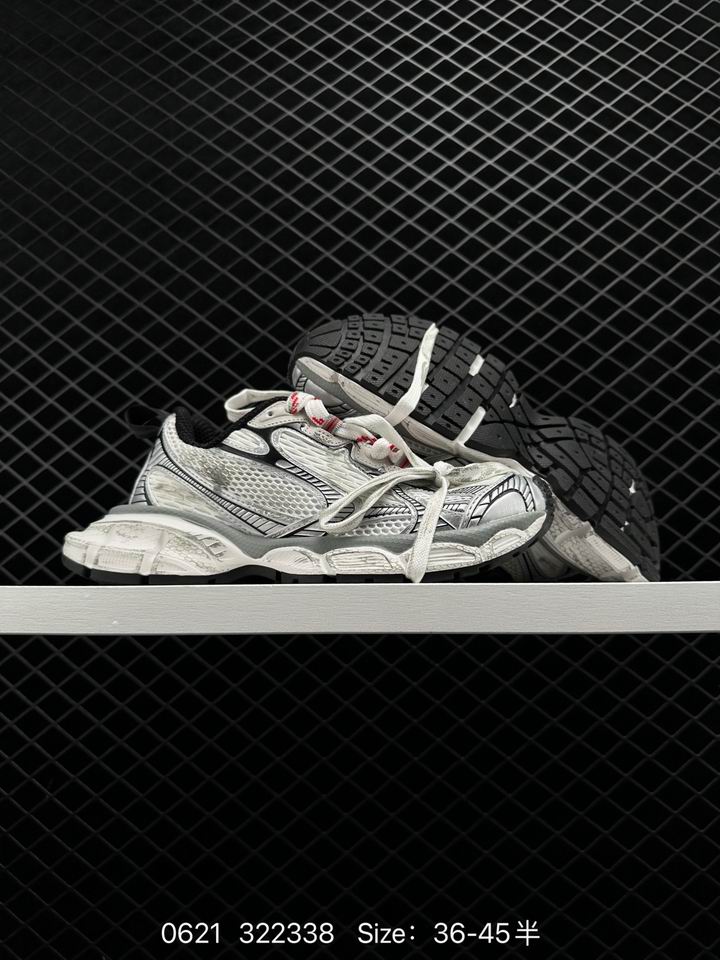 W-Balenciaga-033