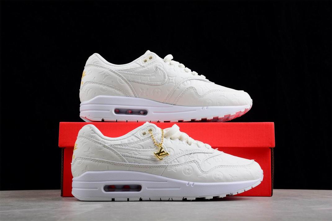 Nike Air Max 1-045