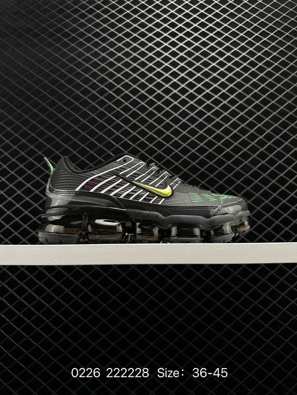 W-Vapormax-010