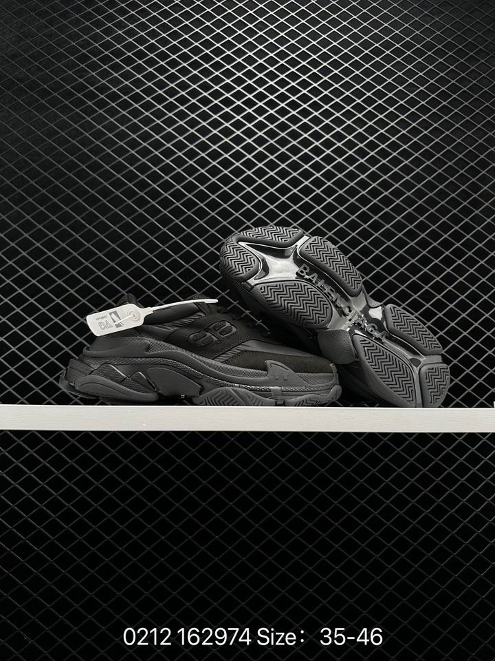 Balenciaga-015