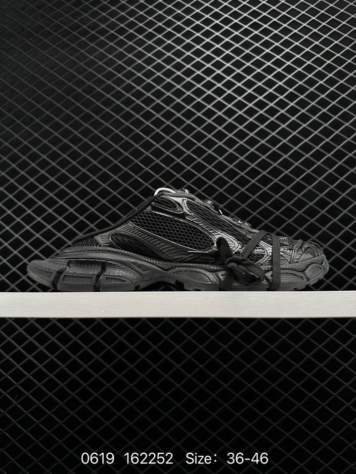 W-Balenciaga-039