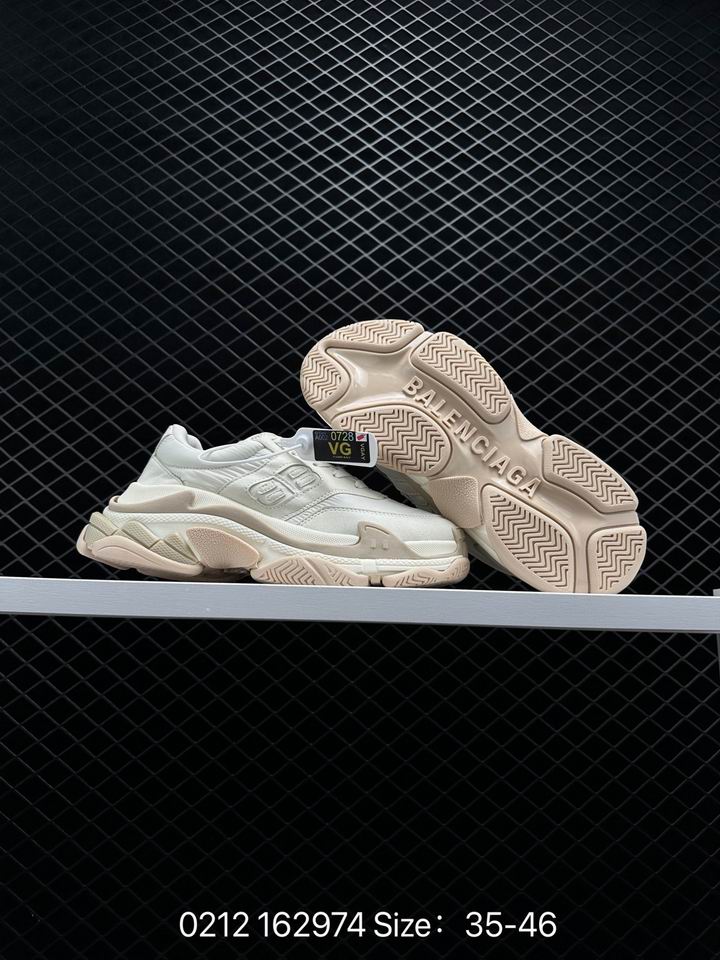 W-Balenciaga-016