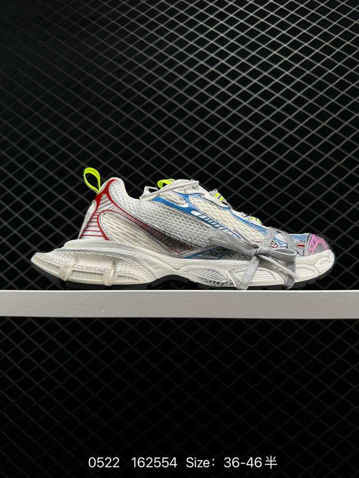 W-Balenciaga-059