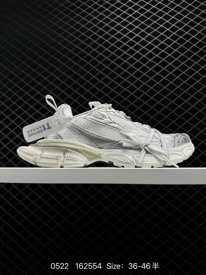 W-Balenciaga-063
