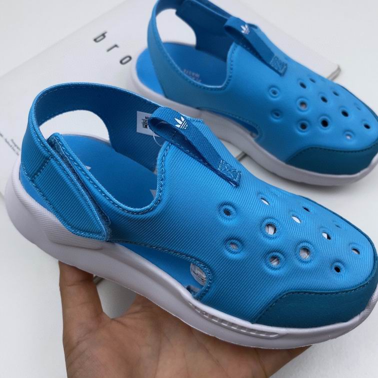 Kids Adidas-043
