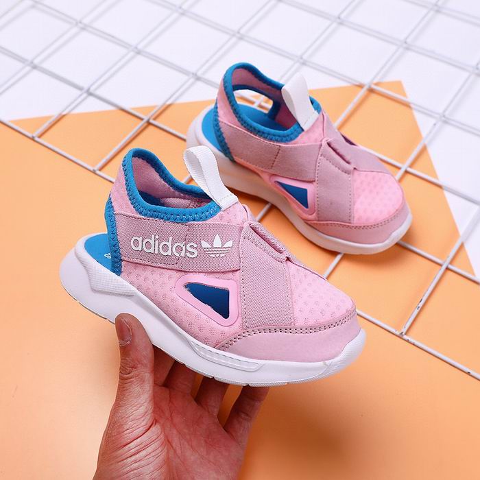 Kids Adidas-049