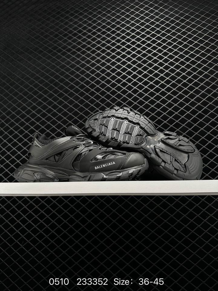 Balenciaga-139