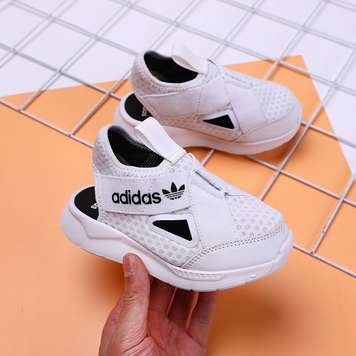 Kids Adidas-051