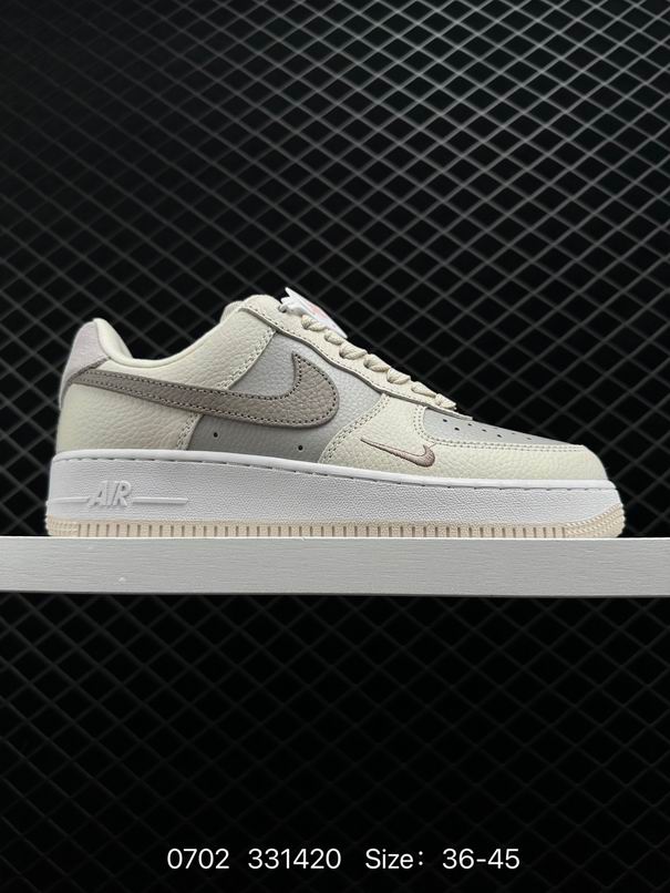 AF1-057