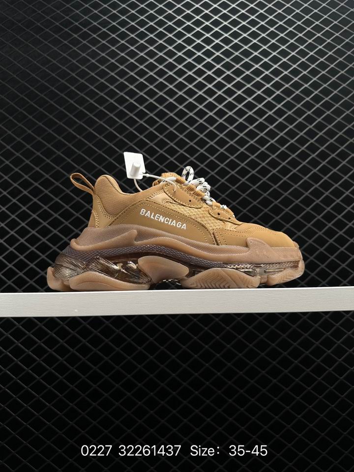 W-Balenciaga-078