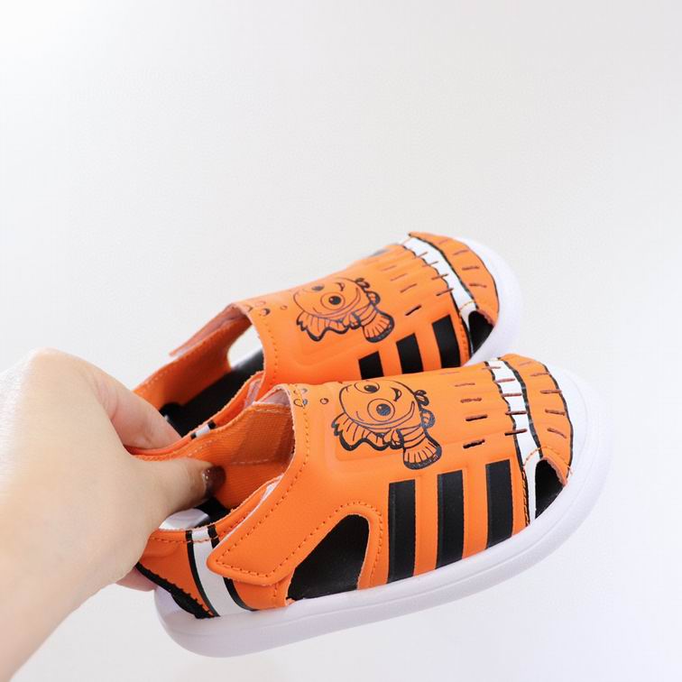 Kids Adidas-074