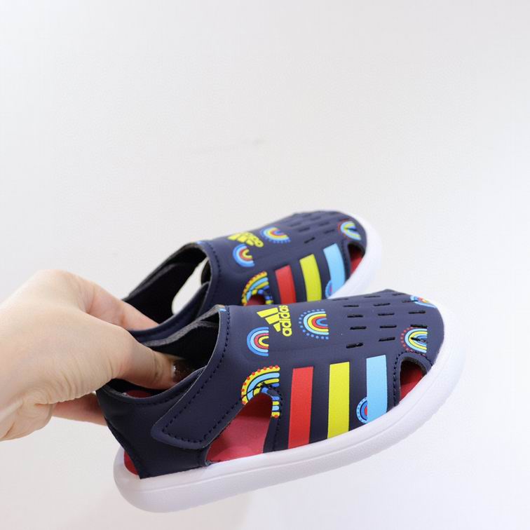 Kids Adidas-075