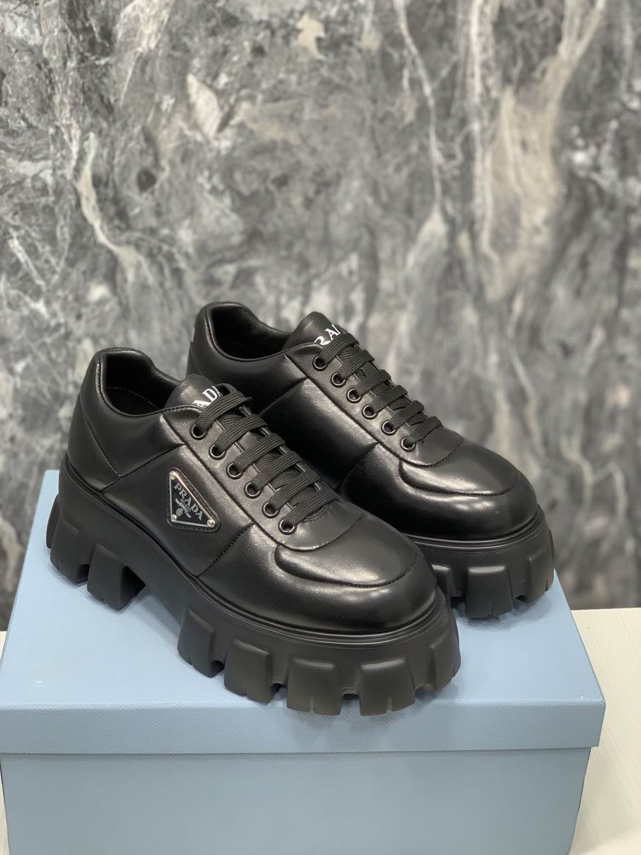 W-Prada-009