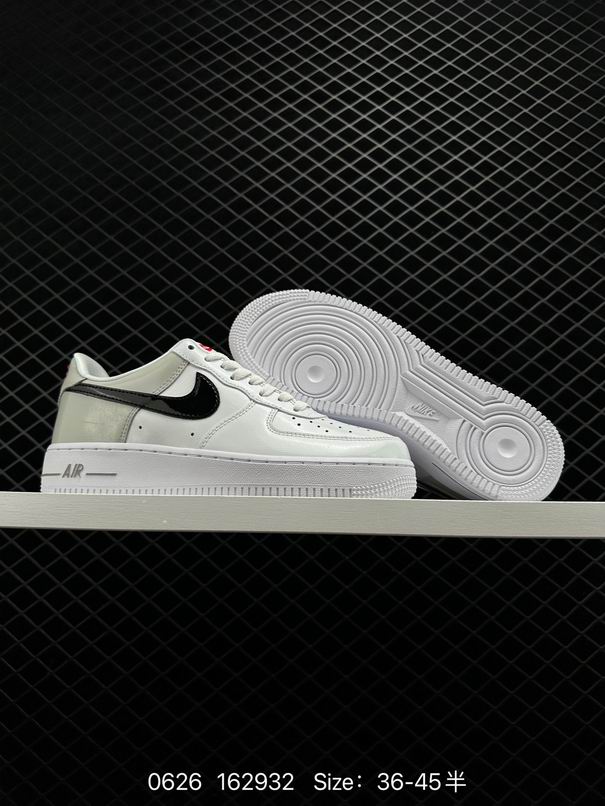 AF1-134