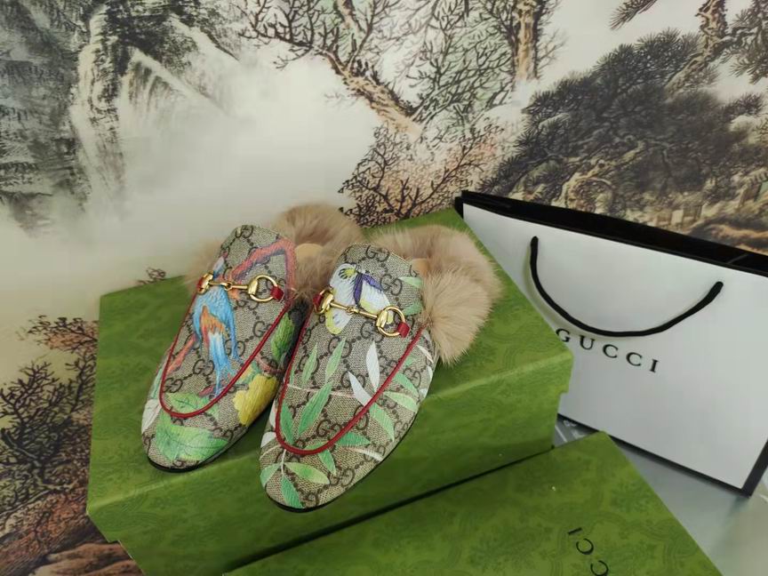 W-Gucci-030