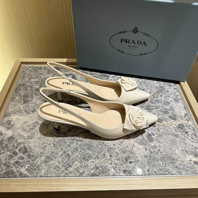W-Prada-014