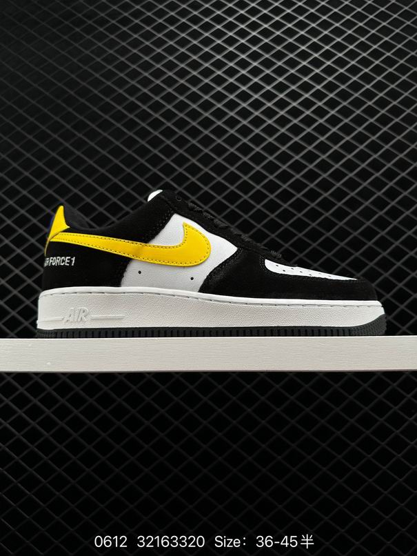 AF1-208