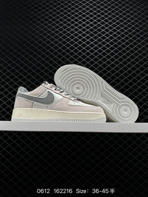 AF1-218