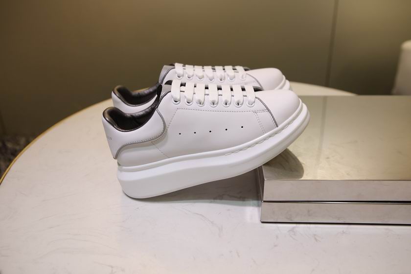 McQUEEN-007