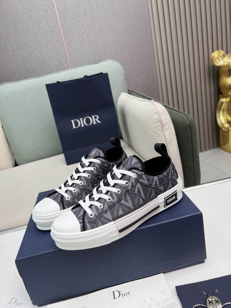 W-Dior-037