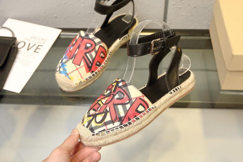 W-Burberry-023