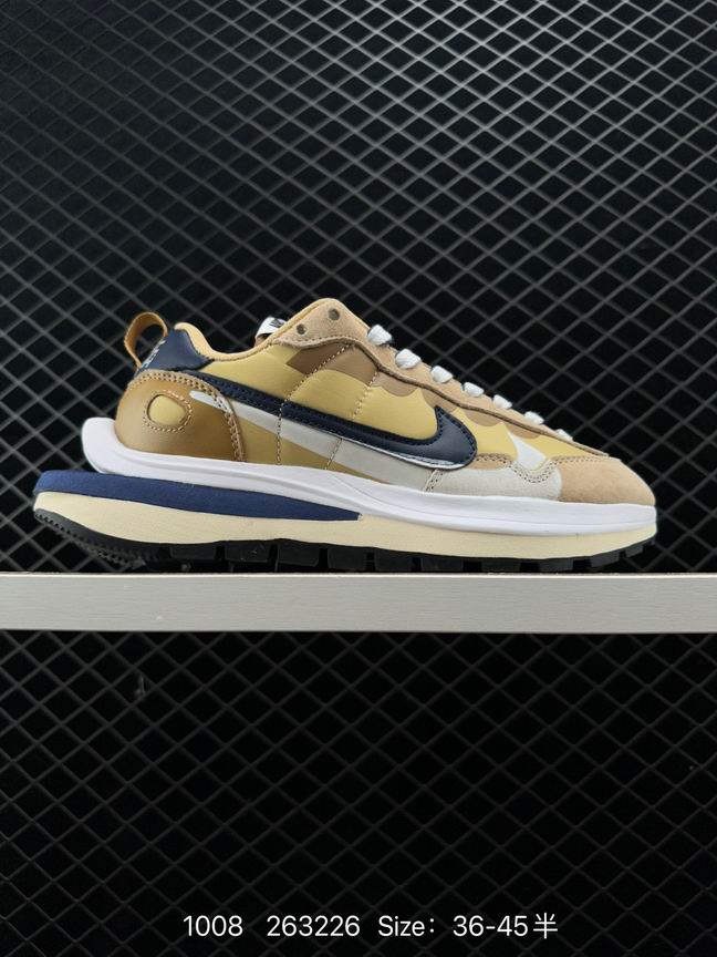 Sacai-015