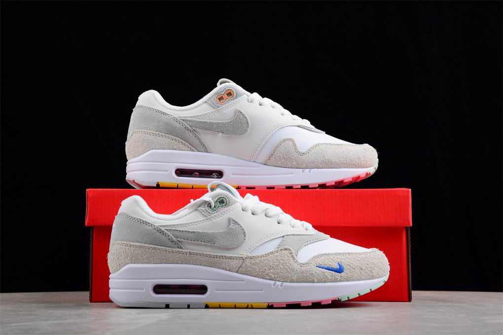 Nike Air Max 1-054