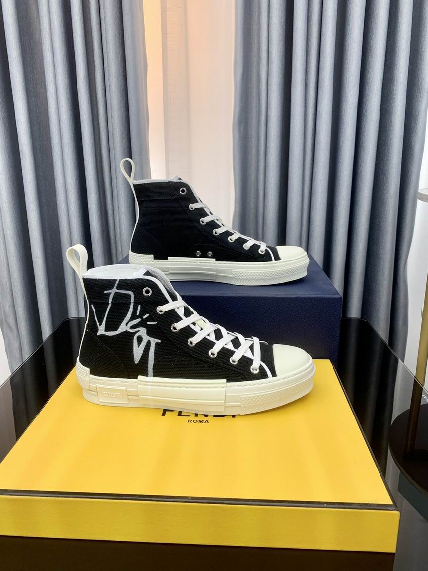 W-Dior-043