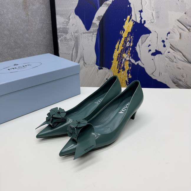 W-Prada-034