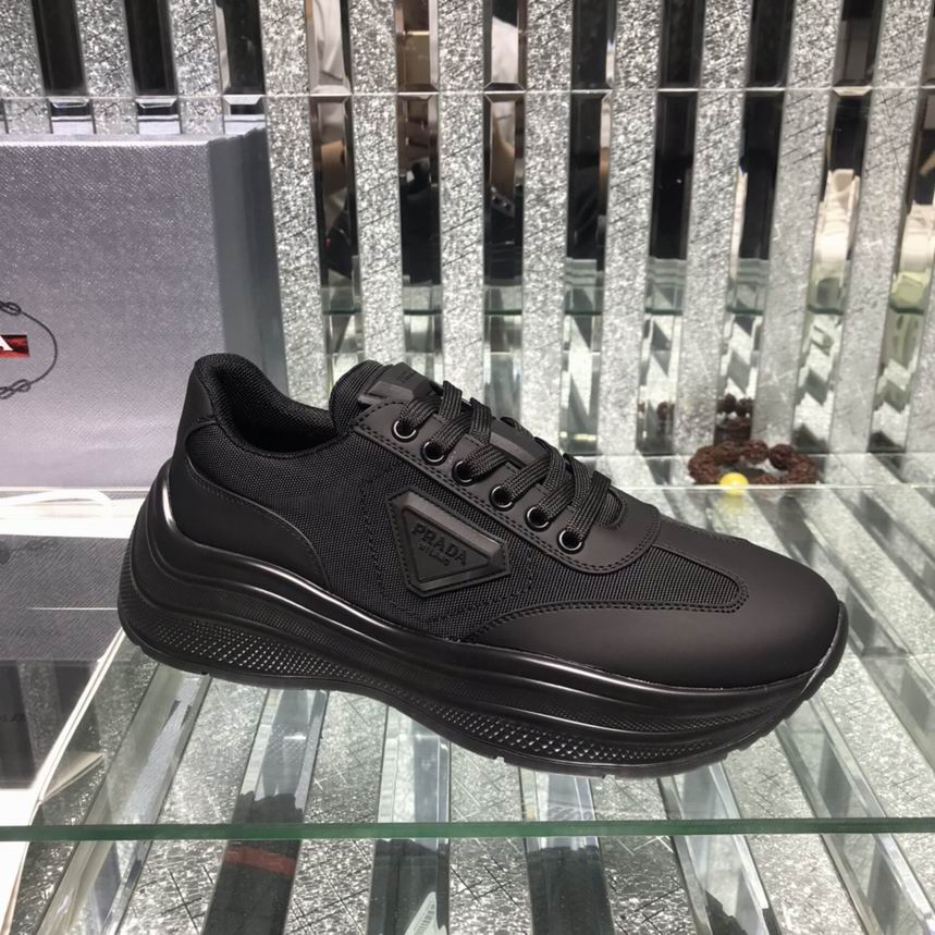 Prada-025
