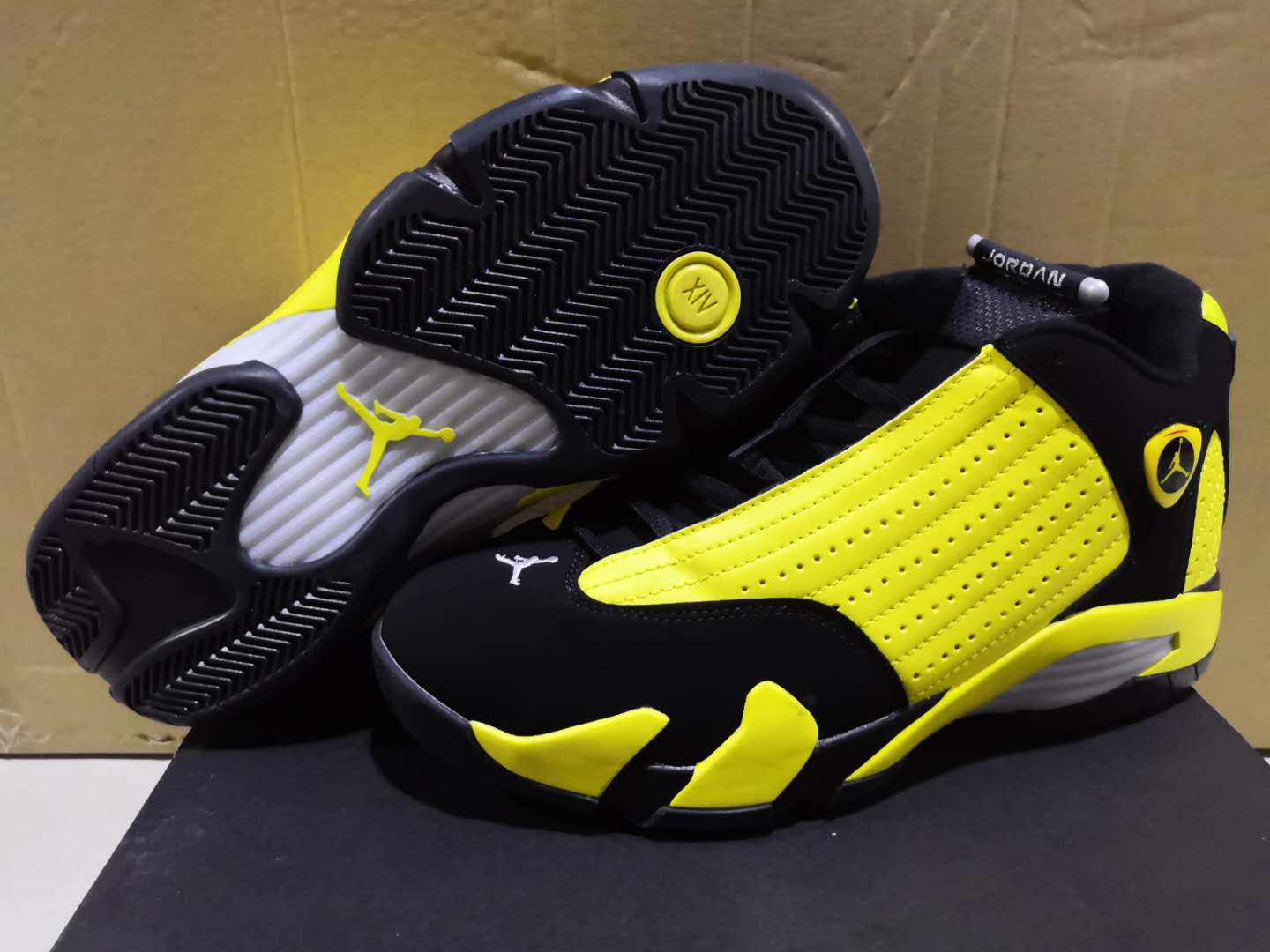 Jordan14-002