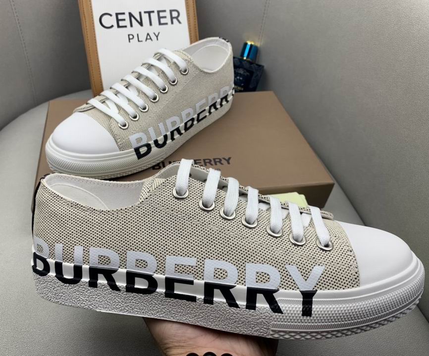 Burberry-034