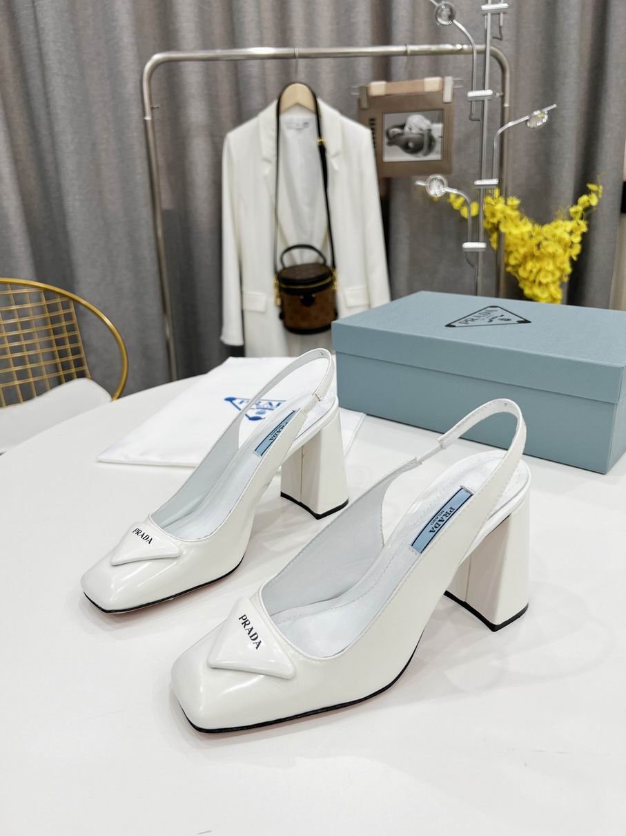 W-Prada-039