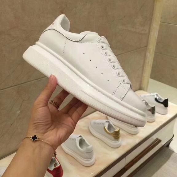 McQUEEN-015
