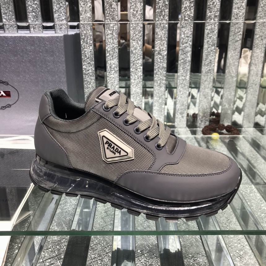 Prada-031