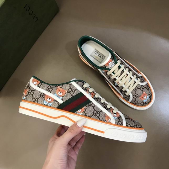 Gucci-109