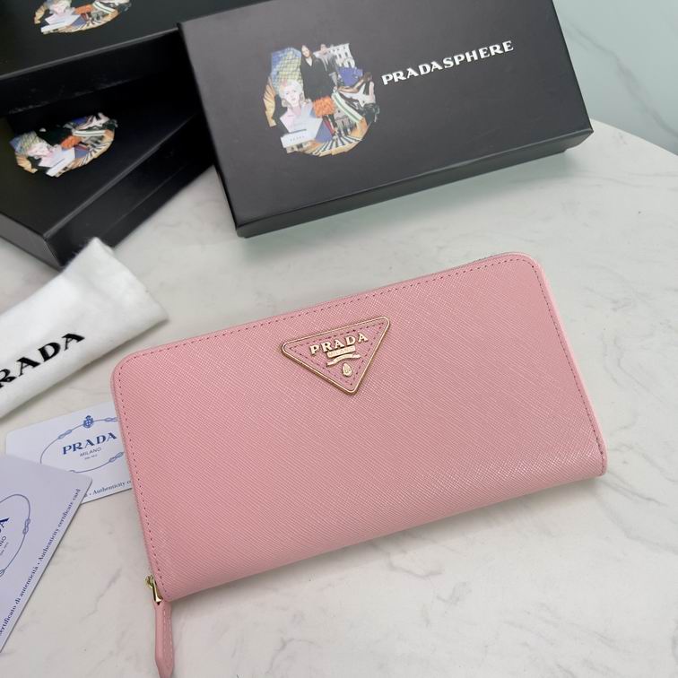 Wallet-Prada-011