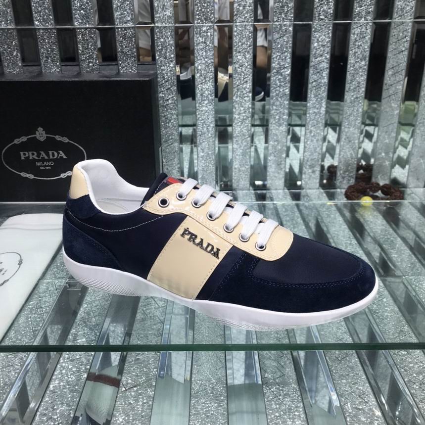 Prada-037