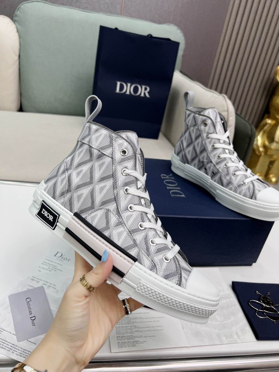 W-Dior-056
