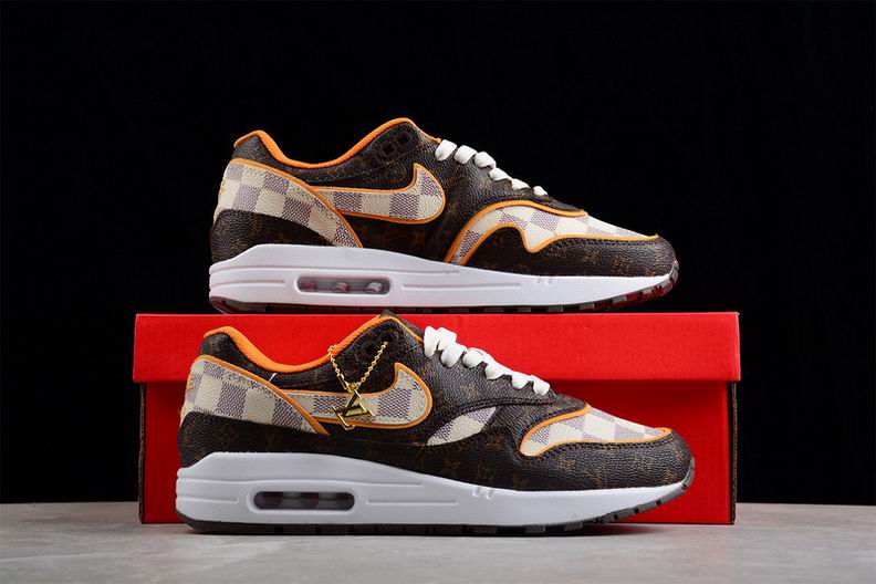 Nike Air Max 1-023