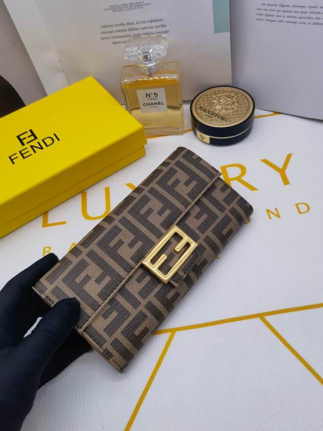 Wallet-Fendi-010
