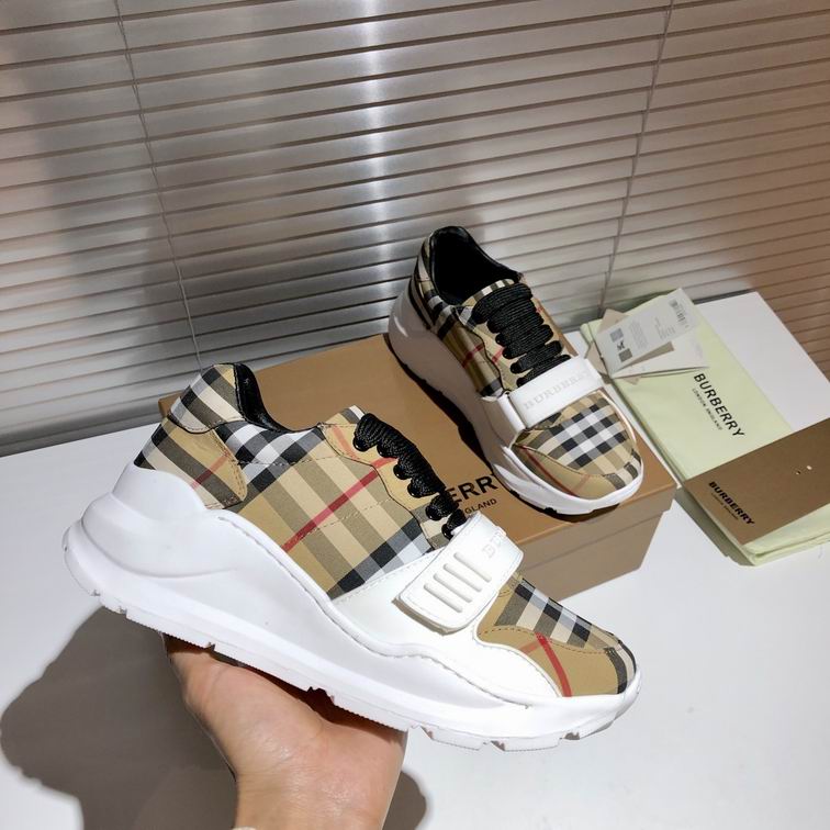 Burberry-050