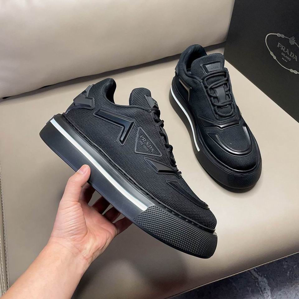 Prada-041