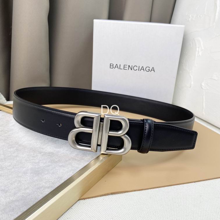 Balenciaga-015